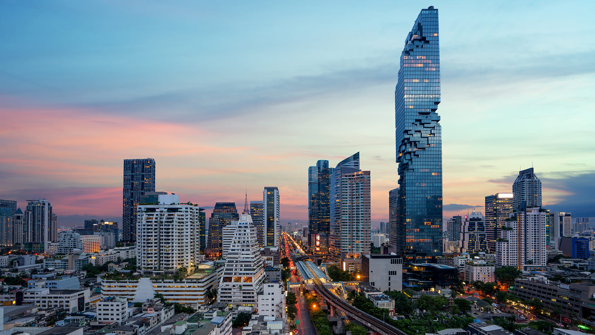 Bangkok's Trusted Partner for Real Estate Success