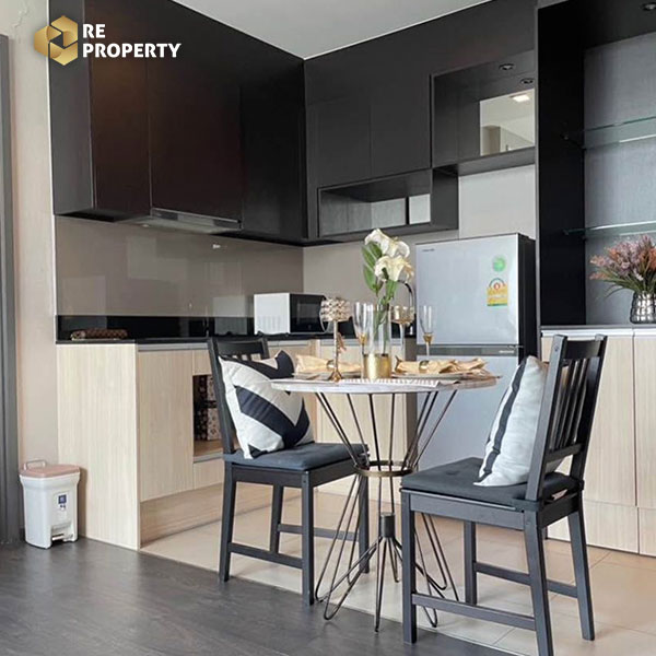 The Edge Sukhumvit 23_07