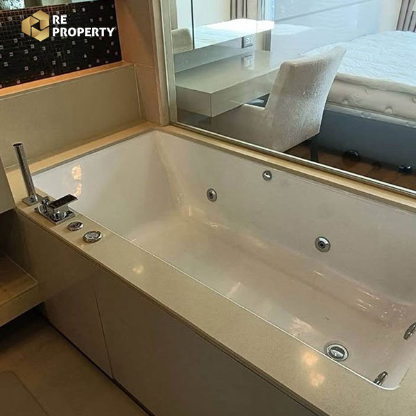 The address sathorn 12_08